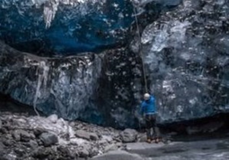 عکس/ غارهایی شگفت انگیز در ایسلند