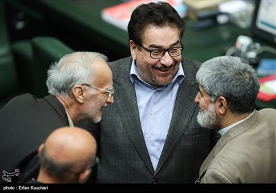 روحانی یقدم قانون میزانیة العام المقبل لمجلس الشورى الاسلامی