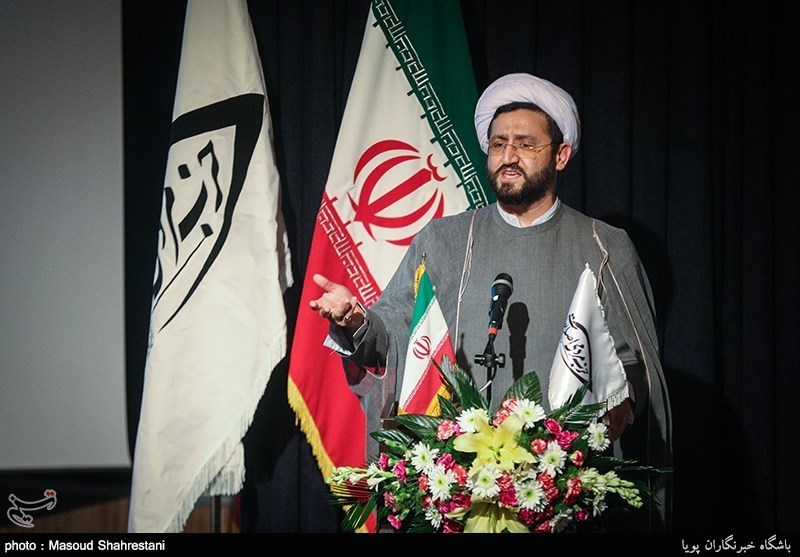 دولت به فکر برجام معیشت و سفره‌های مردم باشد