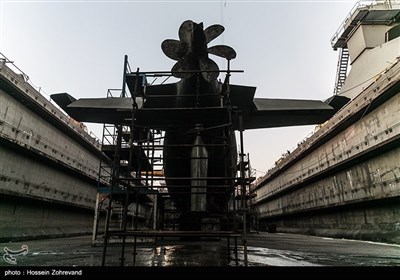 ایرانی بحریہ کے کشتی سازی کے کارخانے