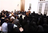 دیدار جمعی از خانواده‌های شهدای مدافع حرم با مقام معظم رهبری