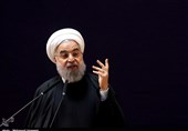 روحانی: کاخ سفید بداند ملت ایران از مسیر پیشرفت عقب نمی‌ماند/ علی‌رغم فشار تحریم‌ها &quot;بدهی‌ خارجی&quot; کاهش یافت