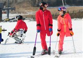 عکس / اولین پیست اسکی مخصوص معلولان در چین
