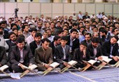 تجلیل از حافظان قرانی