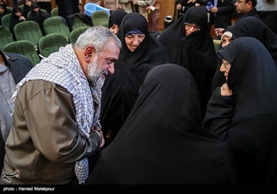 گفت‌وگوی سردار محمدرضا نقدی رئیس سابق سازمان بسیج مستضعفین با جمعی از بانوان بسیجی