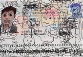 عکس / غافلگیری مرد چینی هنگام دادن گذرنامه به مامور گمرک