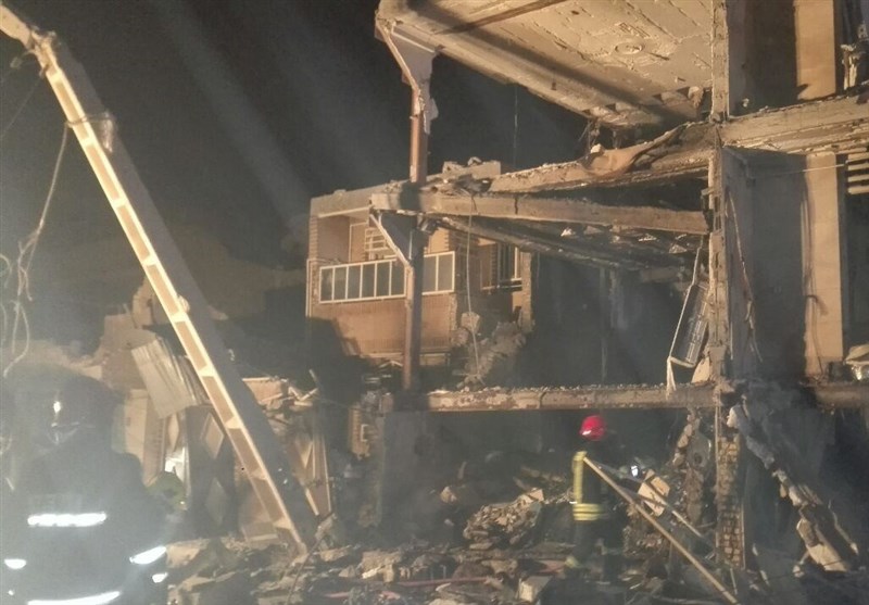 تخریب چند ساختمان در اهواز به علت انفجار+ تصویر
