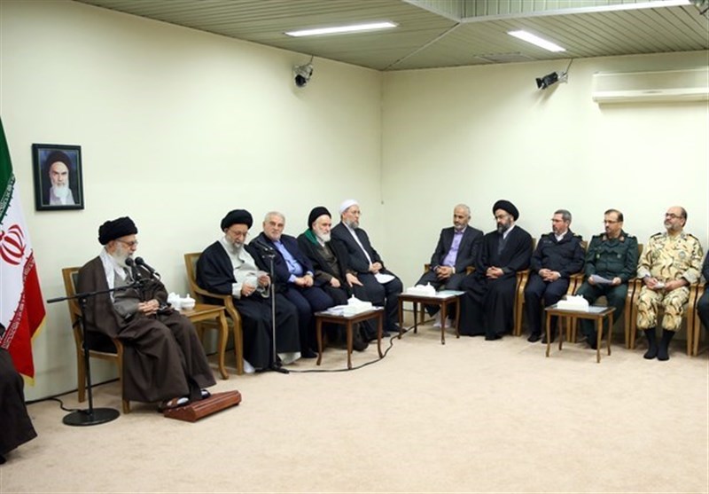 الامام الخامنئی: التعایش بین المسلمین فی ایران سلاح هام فی وجه اعداء الاسلام