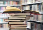 استاندار سمنان پایان‌نامه‌های کارشناسی ارشد و دکترای خود را به کتابخانه مرکزی سمنان اهدا کرد