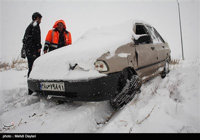 برف و راه بندان در جاده های منتهی به اهر