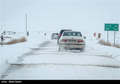 برف و راه بندان در جاده های منتهی به اهر