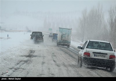 برف و راه بندان در جاده های منتهی به اهر