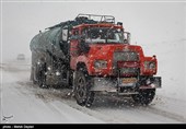 برف و راه بندان در جاده های منتهی به اهر