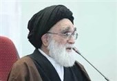 امامجمعه شهرستان ورامین: خدمت به مردم باید فارغ از تعلقات جناحی و سیاسی باشد
