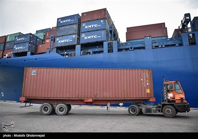 بازگشت کشتی های لاینر به بنادر ایران - بندر امام خمینی(ره)