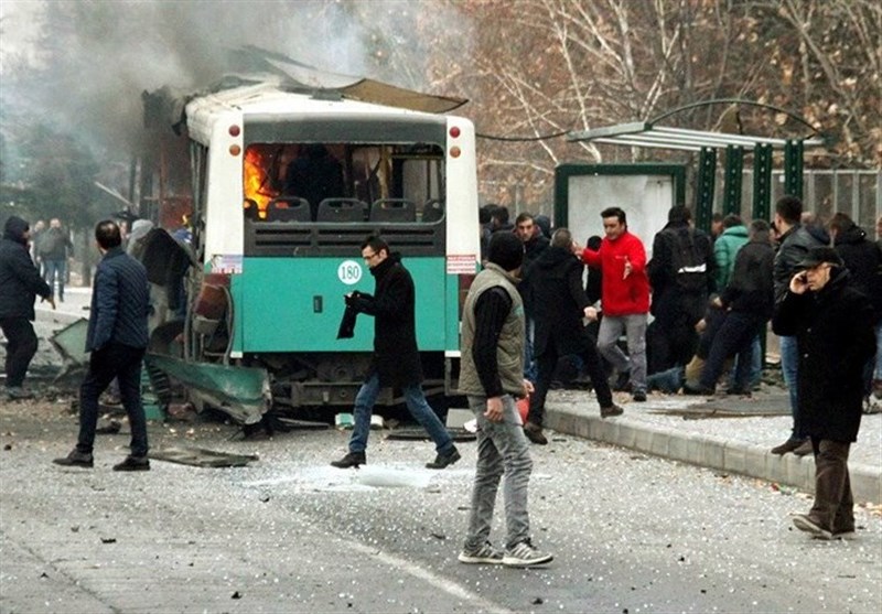 13 کشته و 48 زخمی در انفجار یک اتوبوس در ترکیه