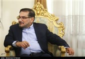 شمخانی: تقویت تولید داخلی و خروج از رکود اولویت‌های اقتصادی مقاومتی است