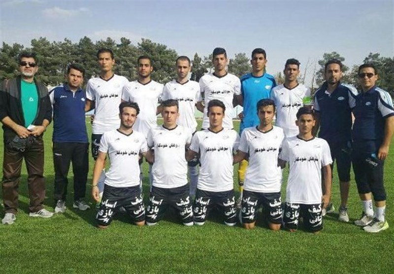 تیم فوتبال جوانان صبای قم در برابر فجر شیراز به‌تساوی رضایت داد‌
