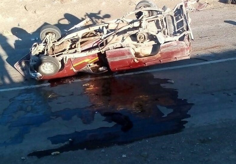 تصادف در محور خاش ـ سراوان ‌9 نفر کشته و 21 نفر مجروح برجای گذاشت + تصاویر