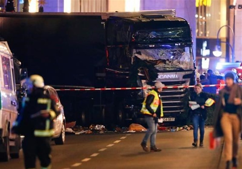 &apos;Suspected Terror Attack&apos; as 12 Killed in Berlin Christmas Market Lorry Crash