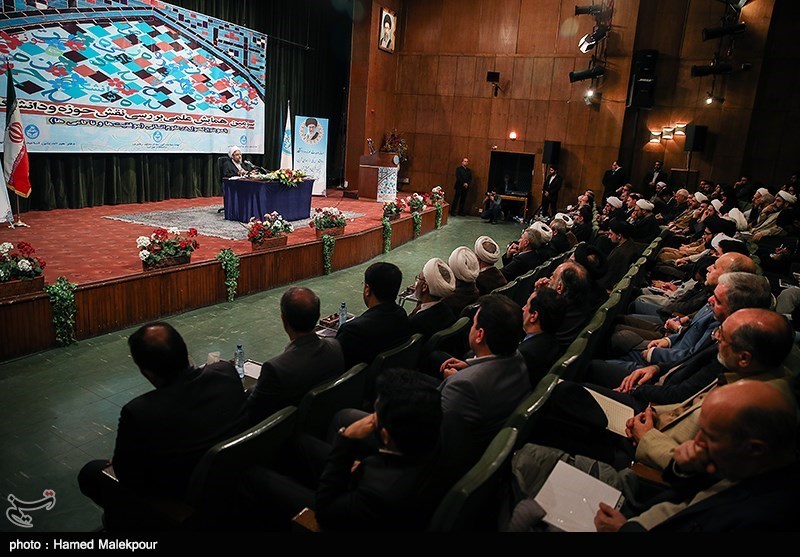 همایش سراسری مجمع مشورتی توسعه استان‌های کشور در شیراز آغاز شد