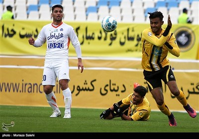 مرحله یک هشتم جام حذفی فوتبال - دیدار تیم های سپاهان و سایپا در اصفهان