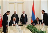 ایران و ارمنستان 5 سند همکاری امضا کردند