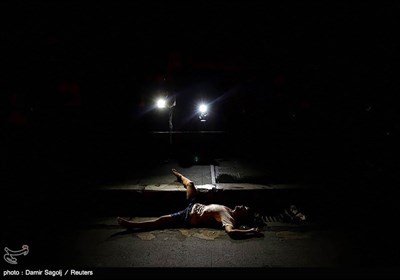 جسد یک مرد کشته شده در فیلیپین. تعداد کشته شدگان مربوط به مواد مخدر در فیلیپین افزایش زیادی داشته است