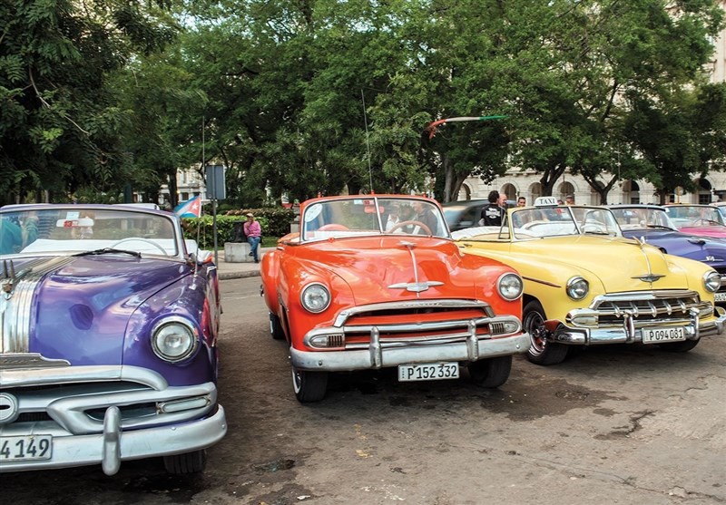 کوبا؛ کشوری که خیابان‌هایش بزرگترین موزه خودروهای کلاسیک جهان است!+تصاویر