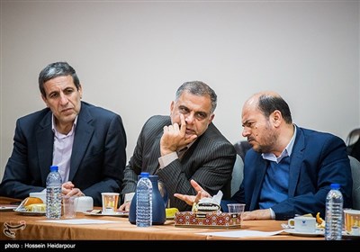 نشست هاشمی رفسنجانی با اساتید و دانشجویان دانشگاه آزاد اسلامی بوشهر