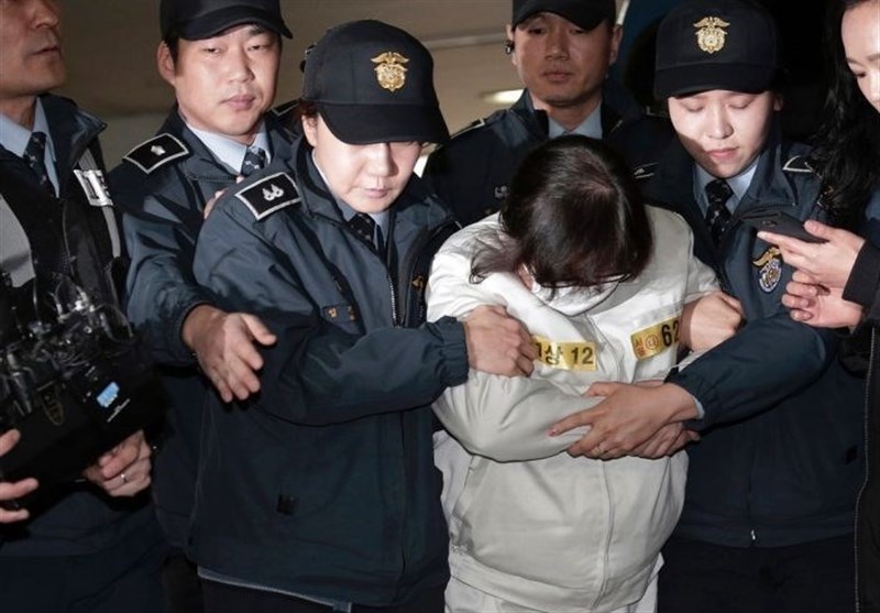 South Korean Special Prosecutor Summon Park&apos;s Jailed Friend
