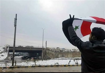 خروج آخرین اتوبوس حامل تروریستها از شرق«حلب»
