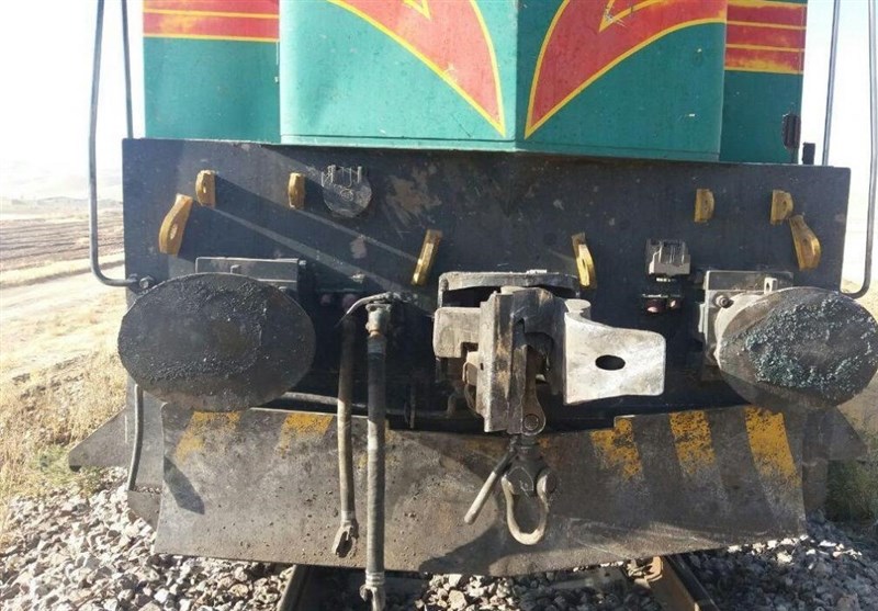 مرگ مرد جوان بر اثر برخورد با قطار تهران - بندرعباس