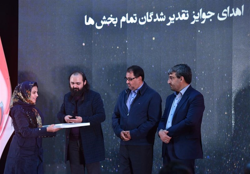 دفتر جشنواره بین‌المللی شعر انقلاب اسلامی در شیراز بسته شد