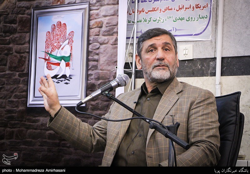 صفارهرندی: قدرت ایران منجر به افول ابرقدرت‌های پوشالی در منطقه شده است
