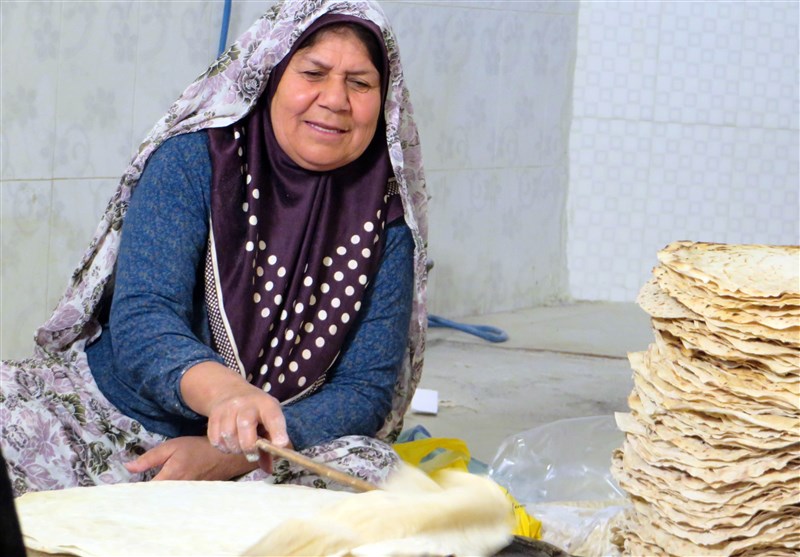 بوشهر| جشنواره نان محلی در شهرستان دشتی برگزار شد+فیلم
