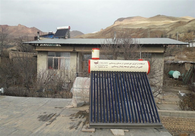 295 دستگاه آبگرمکن خورشیدی در روستاهای استان کرمانشاه نصب شد