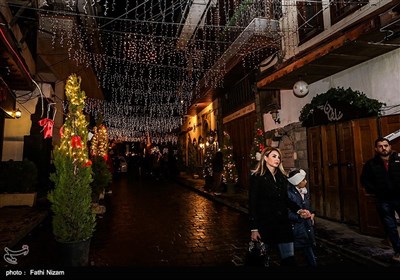 Syrians Celebrate New Year in Damascus