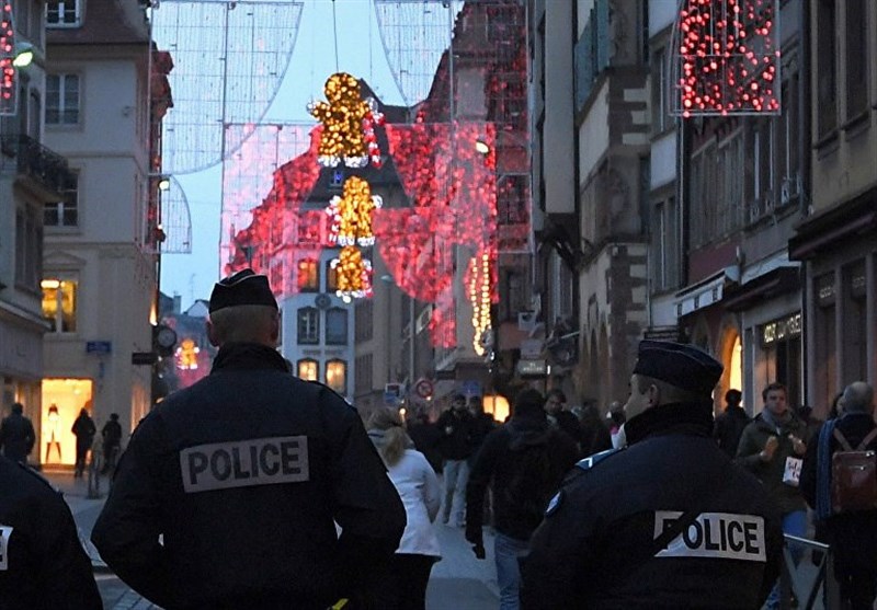 France Vows Crackdown after New Year Attack on Police