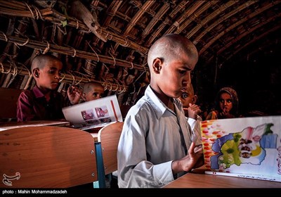 مدرسه کپری روستای انور آباد - سیستان و بلوچستان