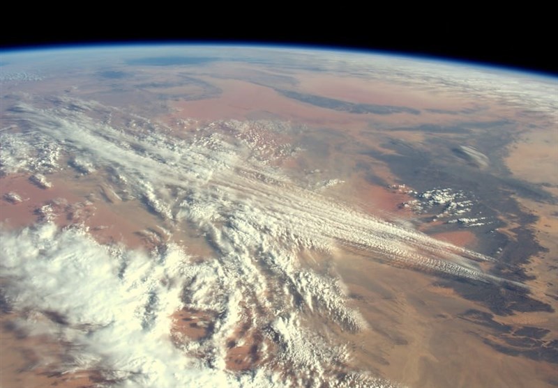 تصویری از زمین مثل یک تابلوی نقاشی/ عکسی که فضانورد فرانسوی گرفت