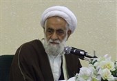 آیت‌الله شرعی از علمای مؤثر در تأسیس حوزه‌های علمیه خواهران بود