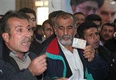 اعتراض مردم مریوان به تناقض رفتار و گفتار مسئولان «دولت یازدهم» در کردستان
