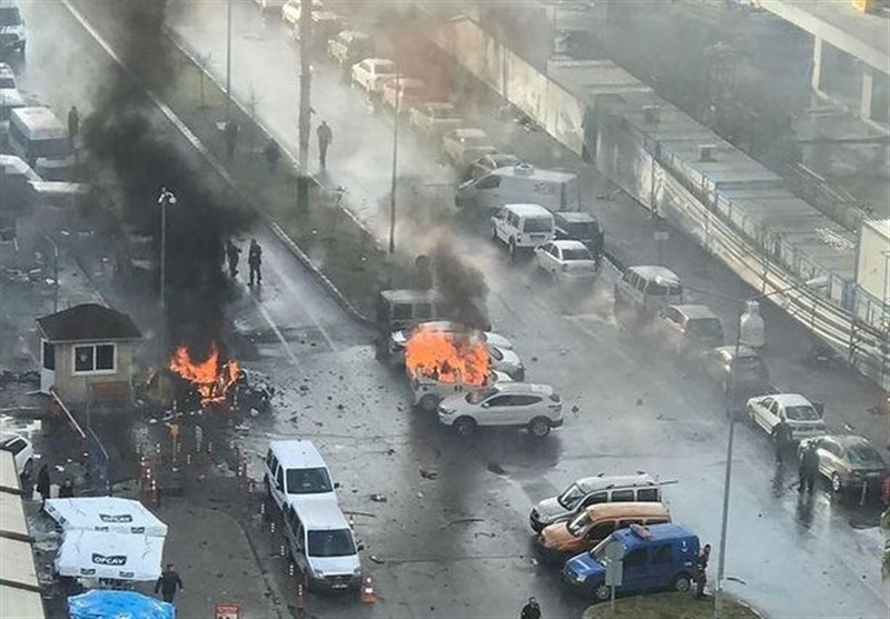 ترک شہر &quot;ازمیر&quot; میں دھماکے کے نتیجے میں 2 ہلاک اور 3 زخمی + تصاویر