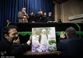 وداع با پیکر آیت الله هاشمی رفسنجانی در حسینیه جماران