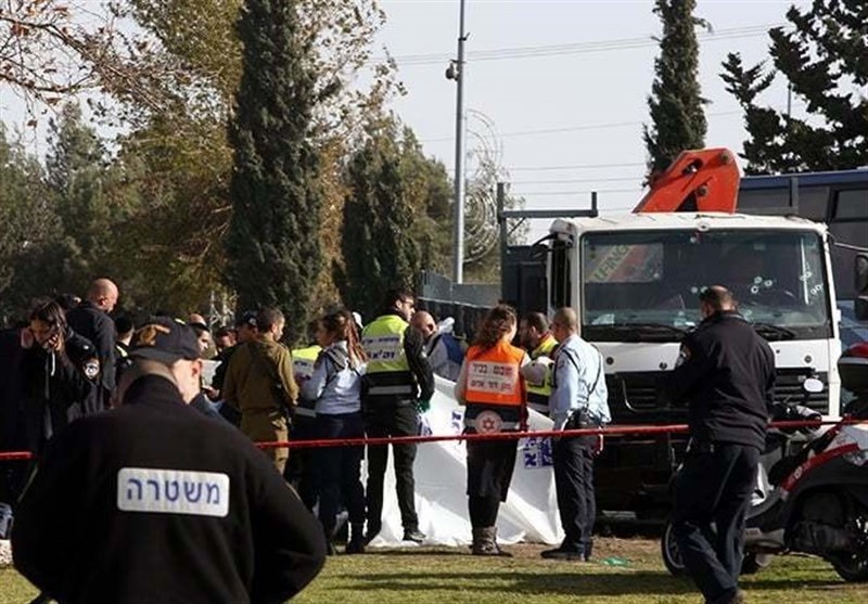 فلسطینی جوان نے اسرائیلی فوجیوں کو ٹرک کے تلے روند ڈالا، 4 ہلاک