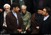 سرلشکر باقری رییس ستاد کل نیروهای مسلح در مراسم وداع با پیکر آیت‌الله هاشمی رفسنجانی در حسینیه جماران