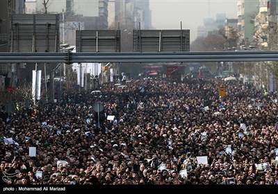 آیت اللہ ہاشمی رفسنجانی کے جنازے میں لاکھوں لوگوں کی شرکت