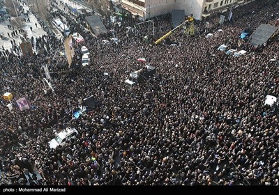 آیت اللہ ہاشمی رفسنجانی کے جنازے میں لاکھوں لوگوں کی شرکت