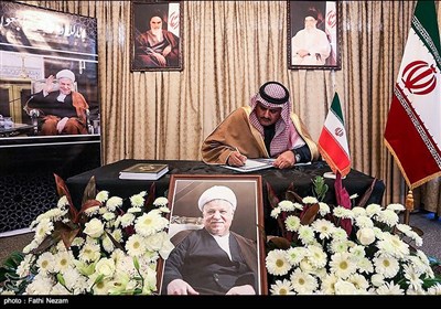 یادبود آیت الله هاشمی رفسنجانی در سفارت ایران در سوریه